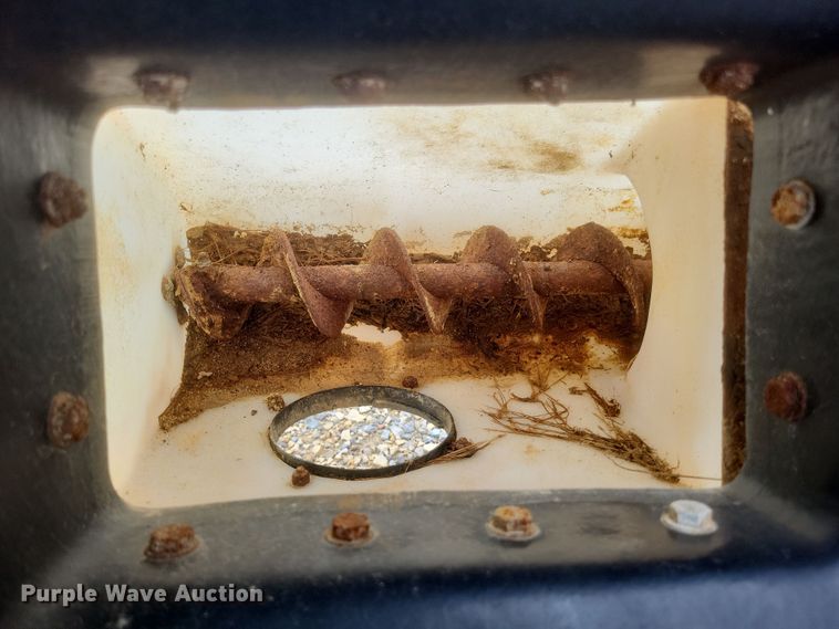 image for item DQ3771 Grain tank