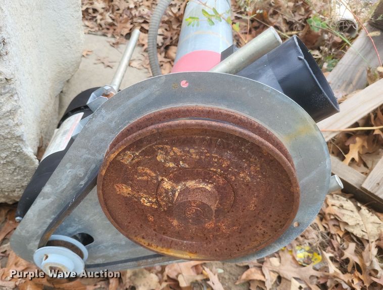 image for item DQ3771 Grain tank