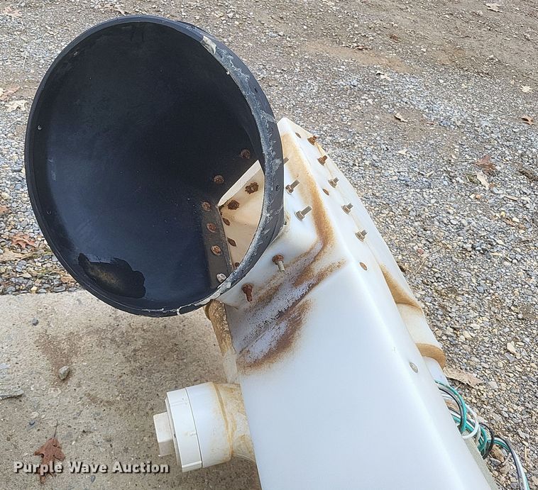 image for item DQ3771 Grain tank