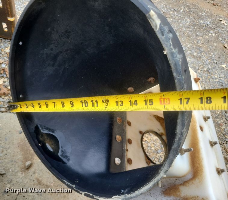 image for item DQ3771 Grain tank
