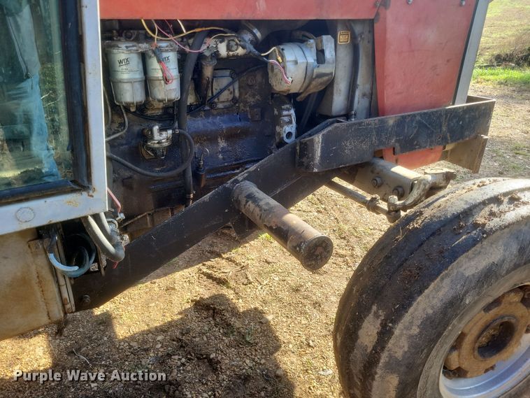 image for item DQ3778 1981 Massey Ferguson  285 tractor