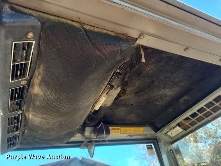 image for item DQ3778 1981 Massey Ferguson  285 tractor