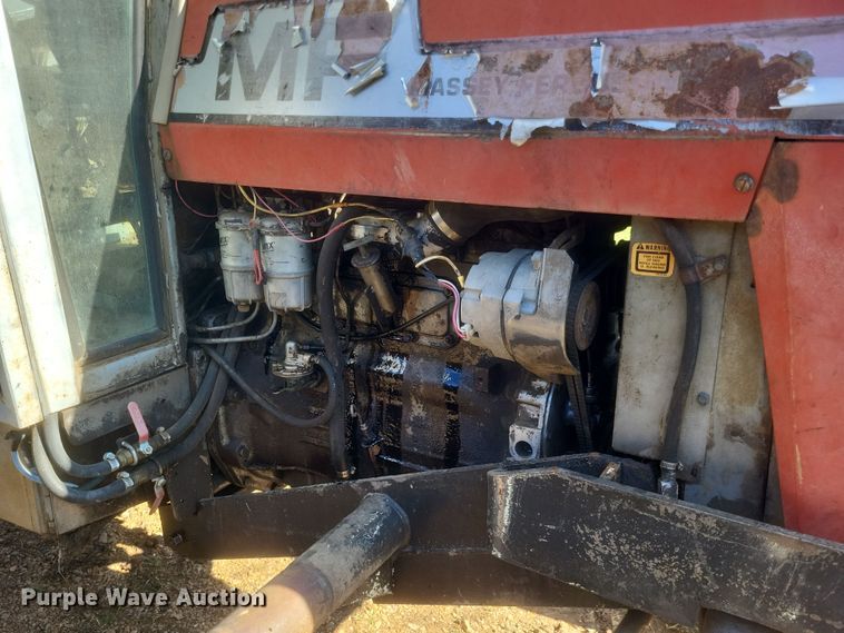 image for item DQ3778 1981 Massey Ferguson  285 tractor