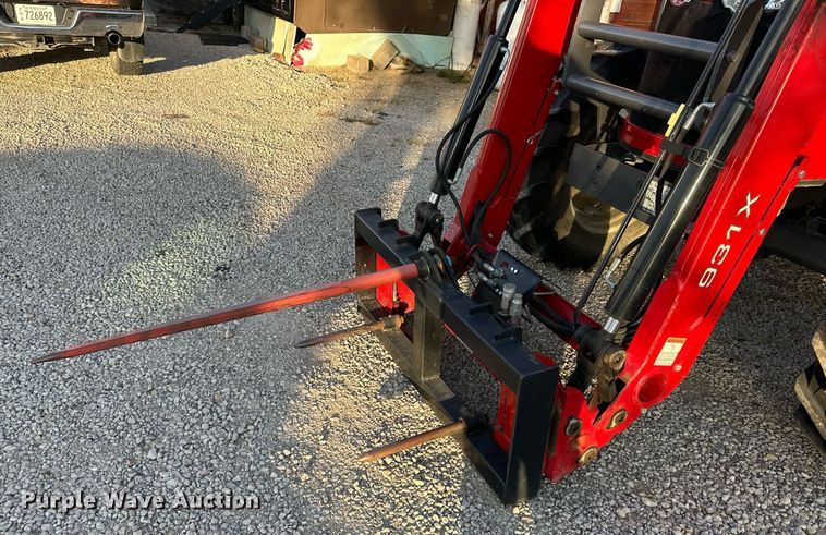 image for item DR2742 2019 Massey Ferguson 4707NC4 MFWD tractor