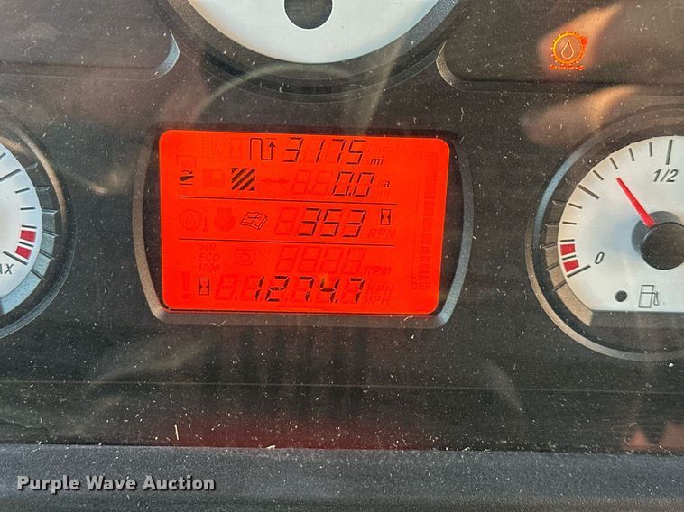 image for item DR2742 2019 Massey Ferguson 4707NC4 MFWD tractor