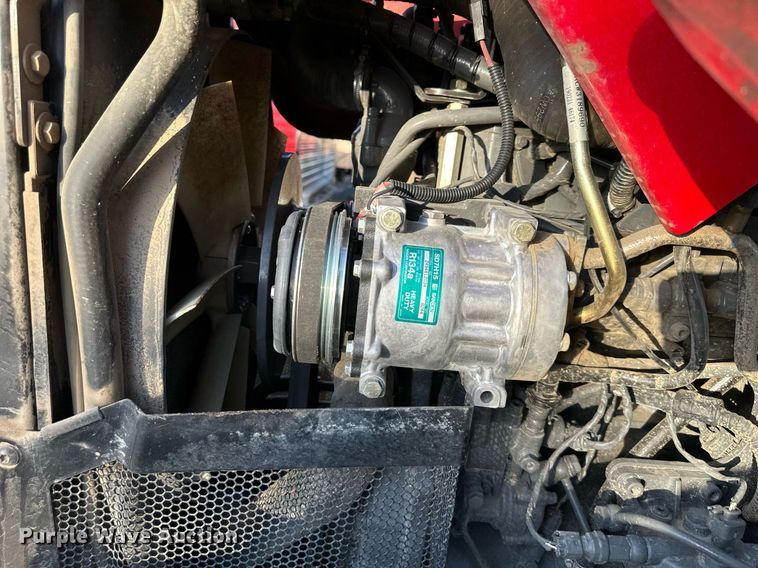 image for item DR2742 2019 Massey Ferguson 4707NC4 MFWD tractor