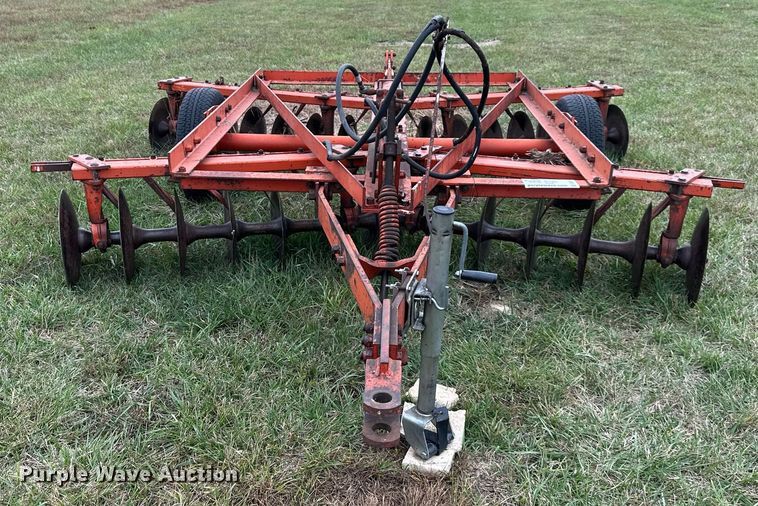 image for item DS3138 Allis-Chalmers double off-set disk