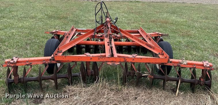image for item DS3138 Allis-Chalmers double off-set disk