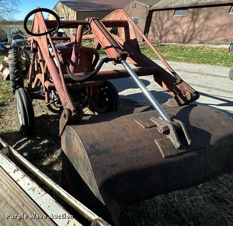 image for item DS3259 Ford Power Master 801 tractor