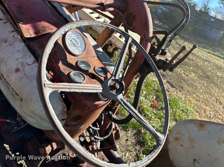 image for item DS3259 Ford Power Master 801 tractor