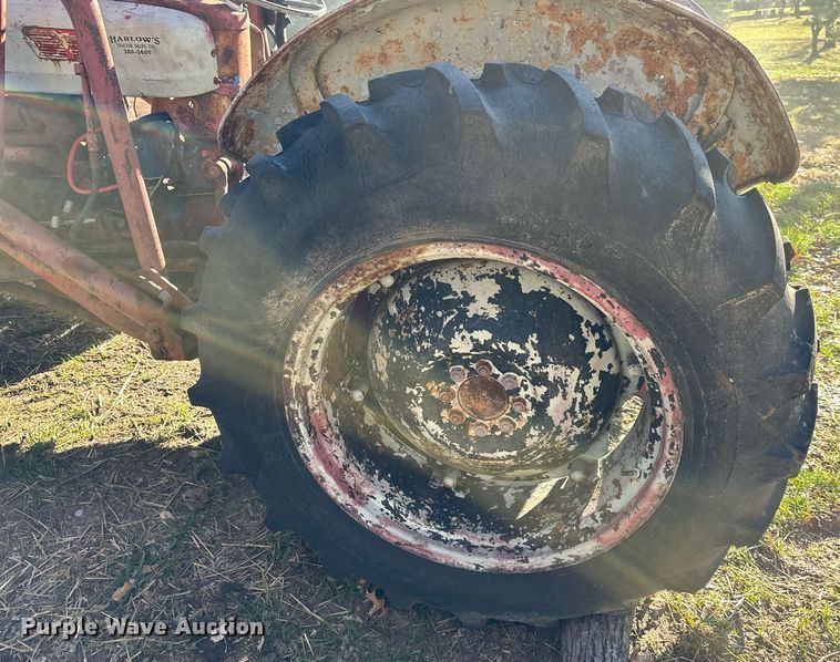 image for item DS3259 Ford Power Master 801 tractor