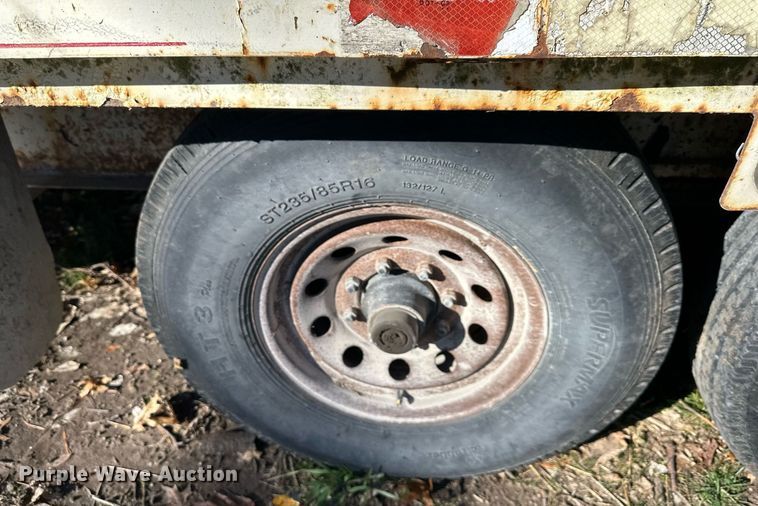 image for item DS3260 2001 Titan equipment trailer