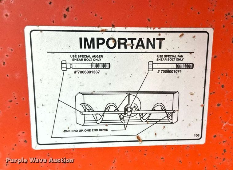 image for item DT2154 Kubota  B2781 snow blower