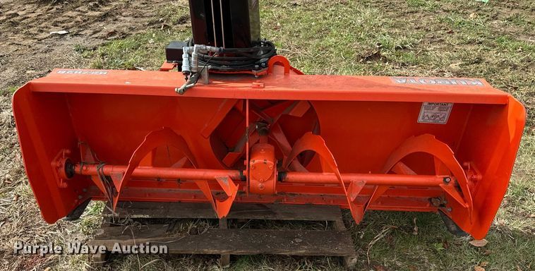 image for item DT2155 Kubota  B2782 snow blower