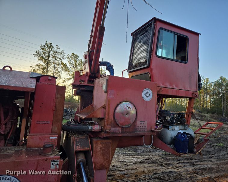 image for item DT5337 1999 Morbark tub grinder