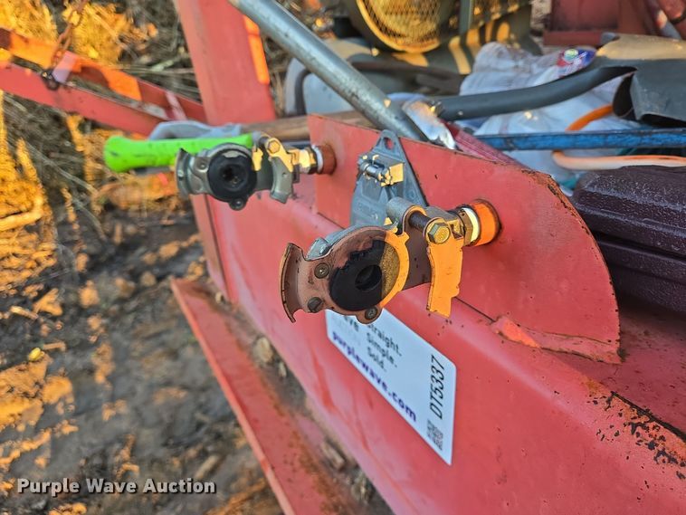 image for item DT5337 1999 Morbark tub grinder