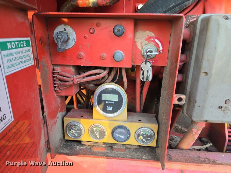 image for item DT5337 1999 Morbark tub grinder