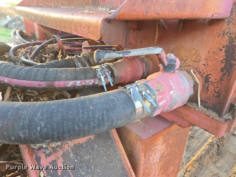 image for item DT5337 1999 Morbark tub grinder