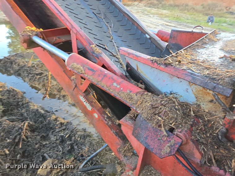 image for item DT5337 1999 Morbark tub grinder