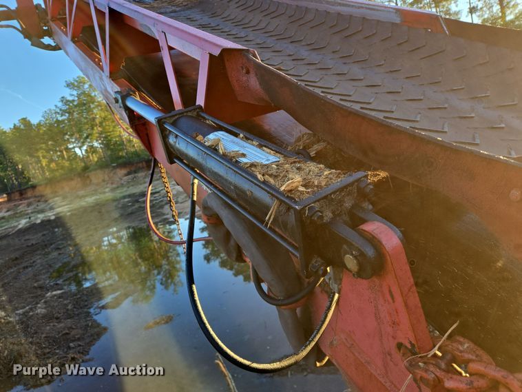 image for item DT5337 1999 Morbark tub grinder