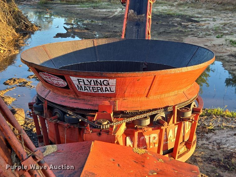 image for item DT5337 1999 Morbark tub grinder