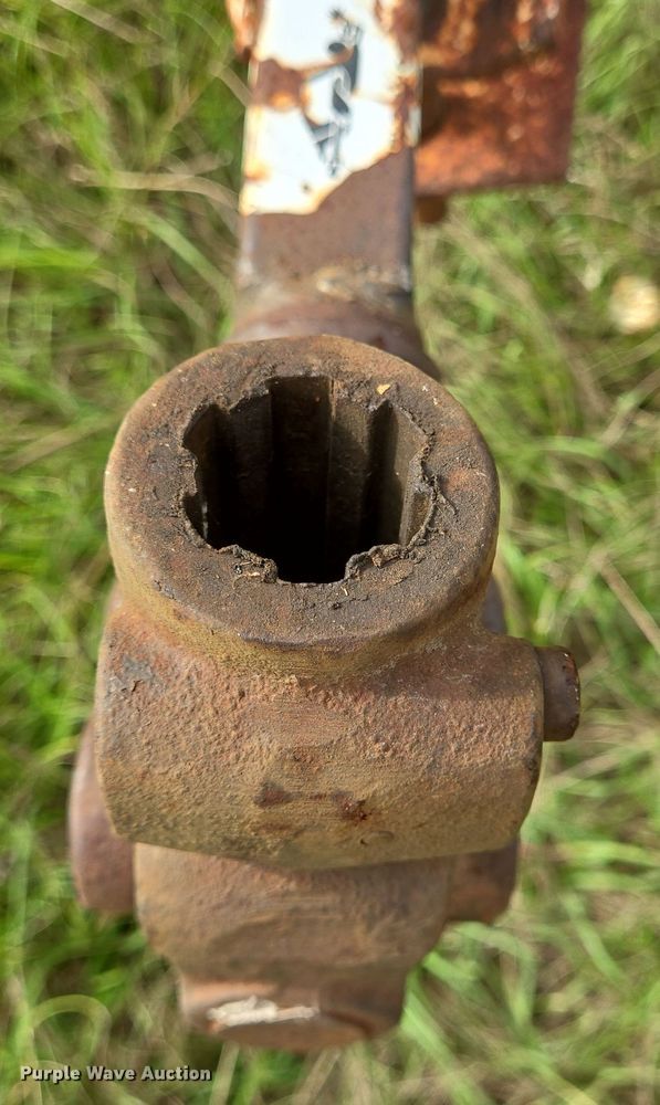 image for item DT5352 Feed wagon