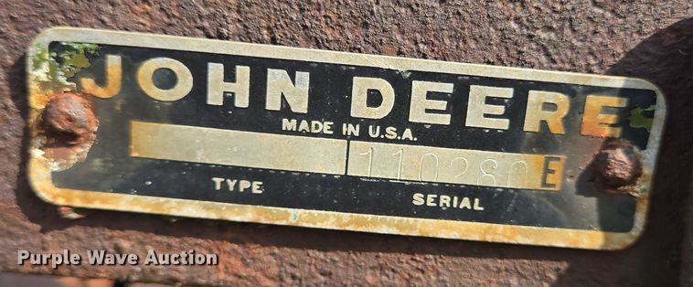 image for item DT5354 John Deere hay rake