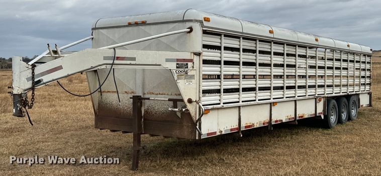 image for item DU9537 2006 Coose livestock trailer