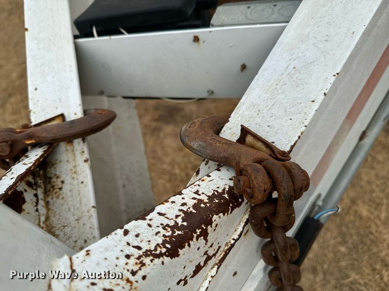 image for item DU9537 2006 Coose livestock trailer