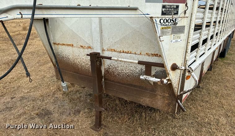 image for item DU9537 2006 Coose livestock trailer