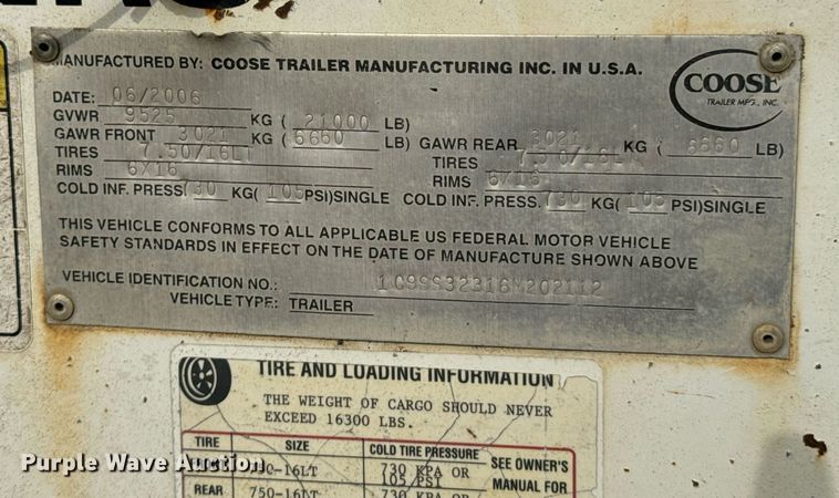 image for item DU9537 2006 Coose livestock trailer