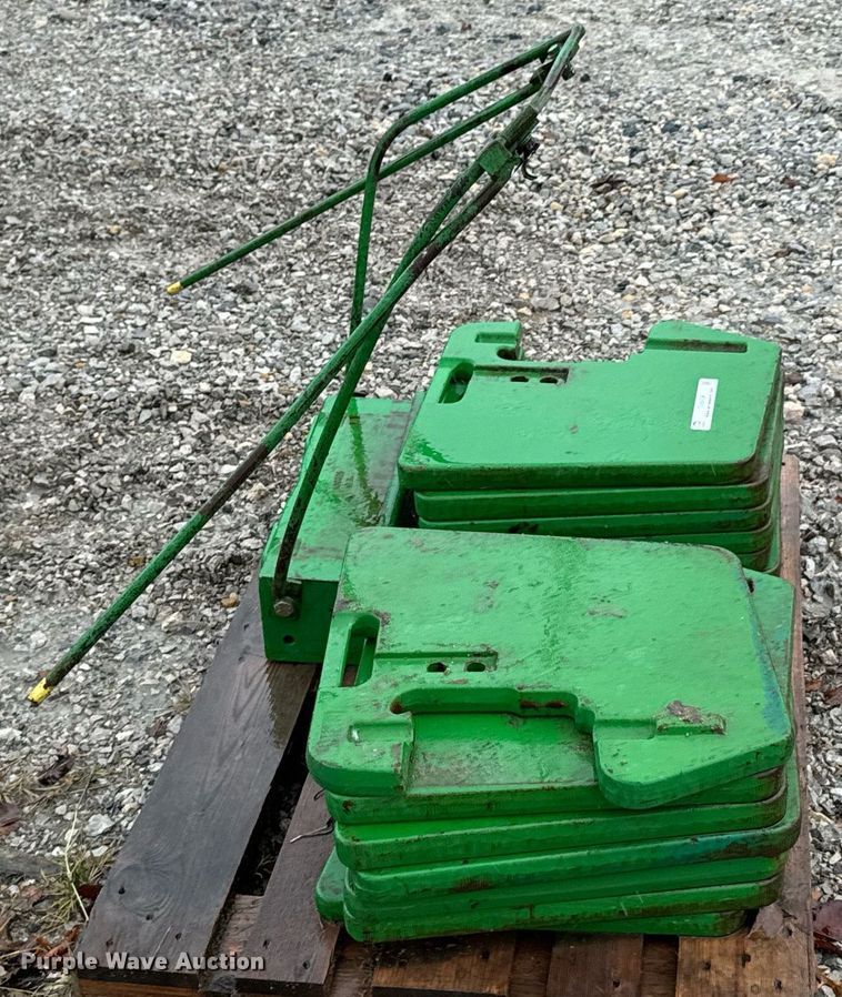 image for item DU9559 (14) John Deere suitcase weights