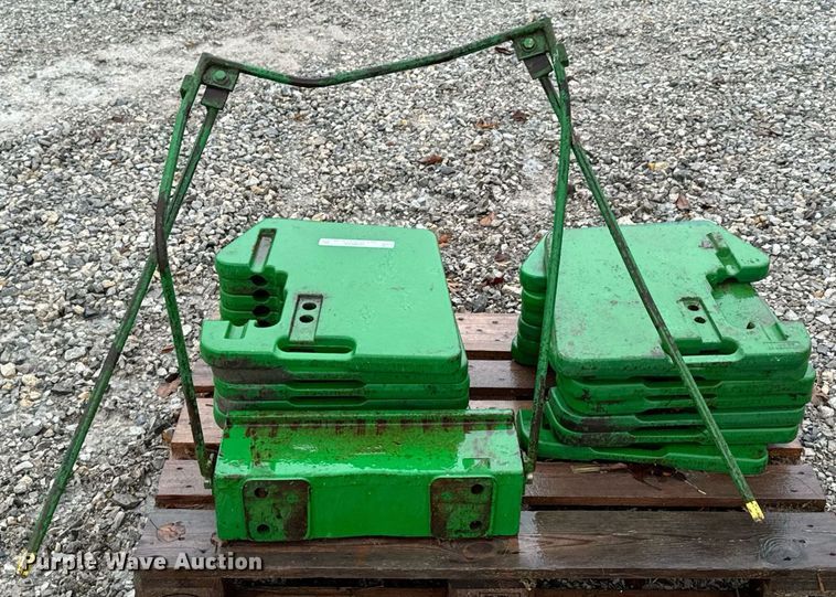 image for item DU9559 (14) John Deere suitcase weights