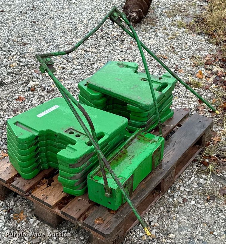 image for item DU9559 (14) John Deere suitcase weights