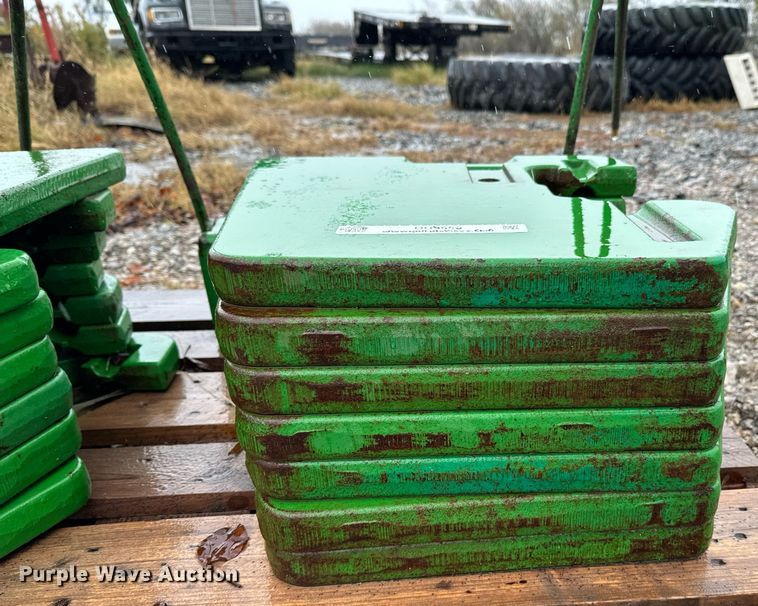 image for item DU9559 (14) John Deere suitcase weights