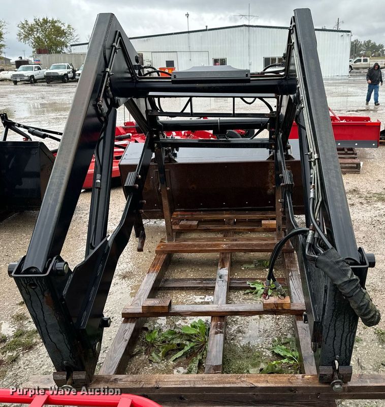 image for item DU9562 Buhler Allied 895 loader