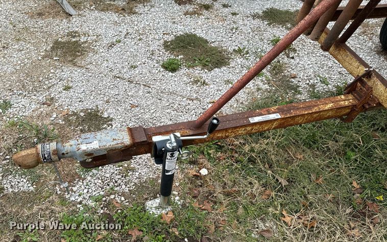 image for item DU9572 Shop built livestock panel trailer