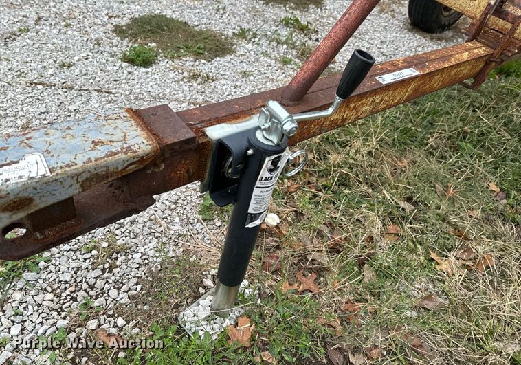 image for item DU9572 Shop built livestock panel trailer