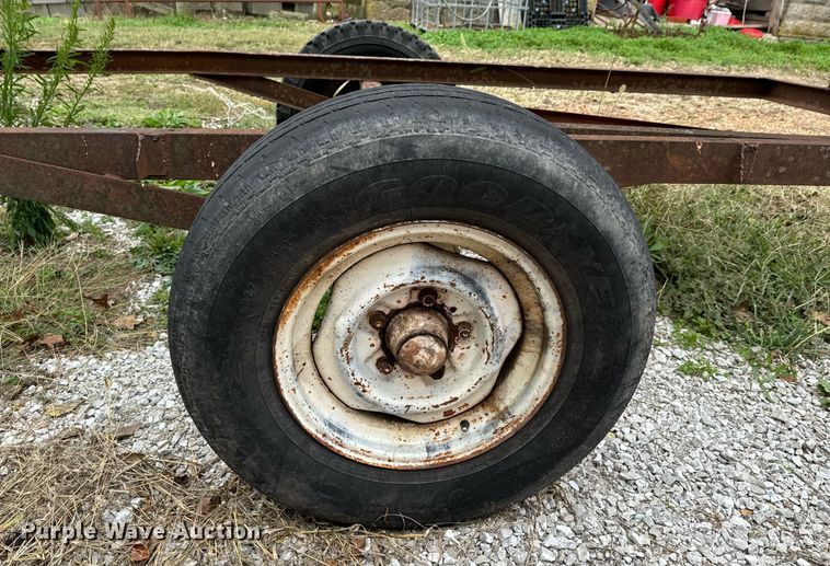 image for item DU9572 Shop built livestock panel trailer
