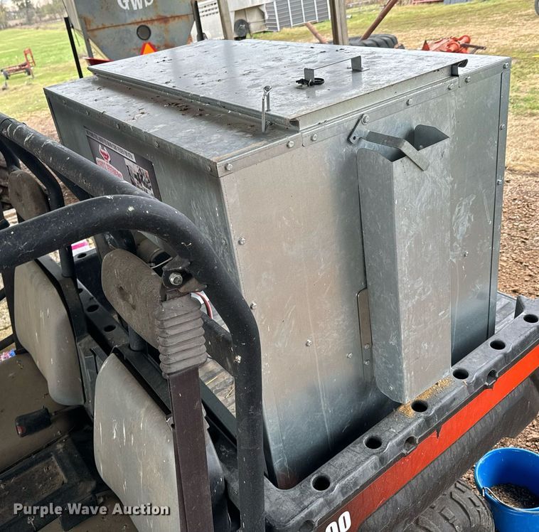 image for item DU9574 Stull Feeders cake feeder