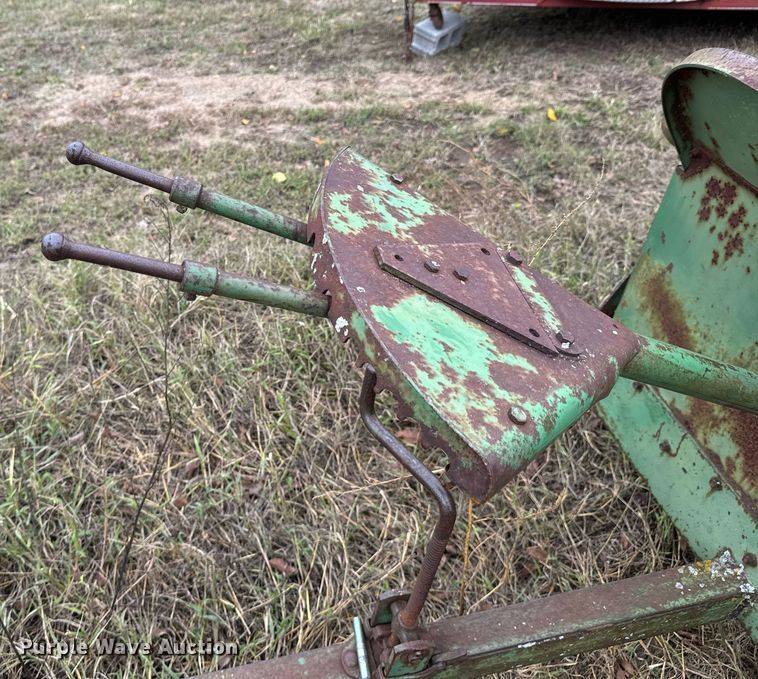 image for item DU9575 John Deere manure spreader