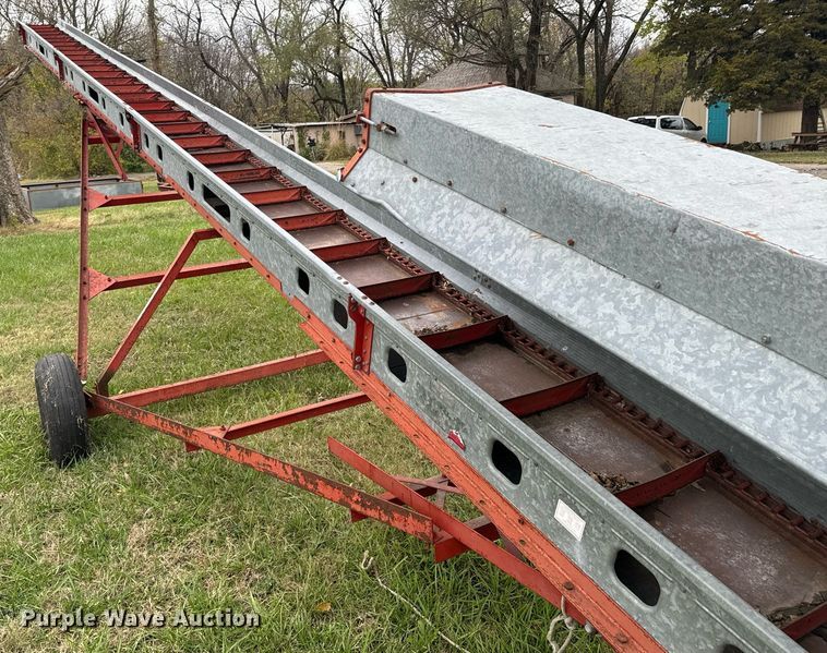 image for item DU9580 (2) Kewanee 500 conveyors