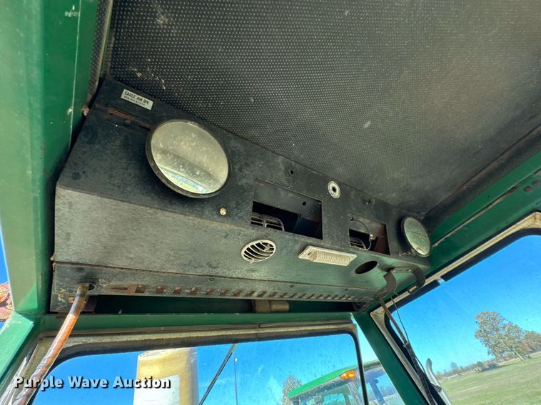 image for item DU9620 1968 Oliver  1750 tractor