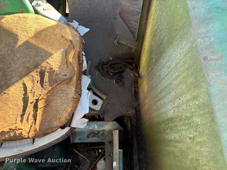 image for item DU9620 1968 Oliver  1750 tractor