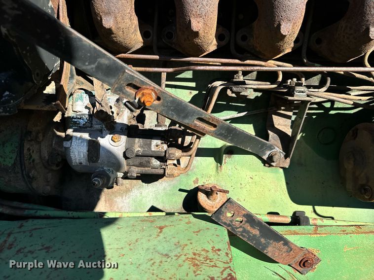 image for item DU9620 1968 Oliver  1750 tractor