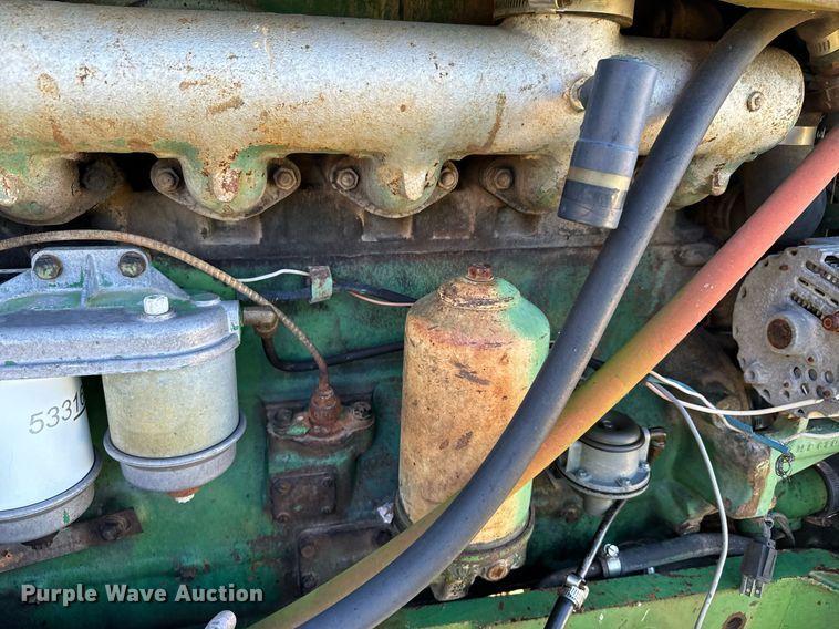 image for item DU9620 1968 Oliver  1750 tractor