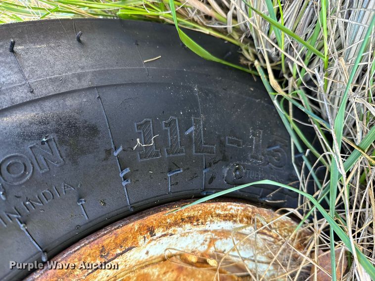 image for item DU9620 1968 Oliver  1750 tractor