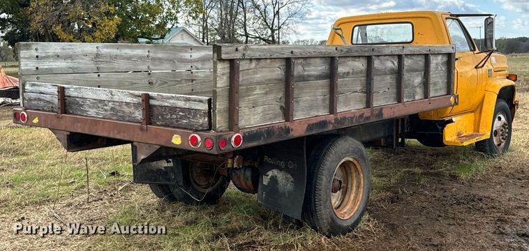 image for item DU9650 1979 Chevrolet C60 dump flatbed truck