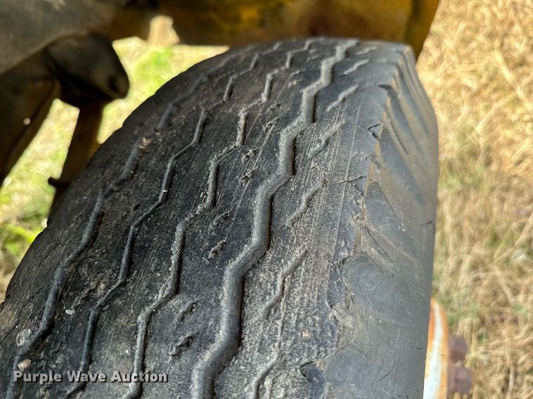 image for item DU9650 1979 Chevrolet C60 dump flatbed truck