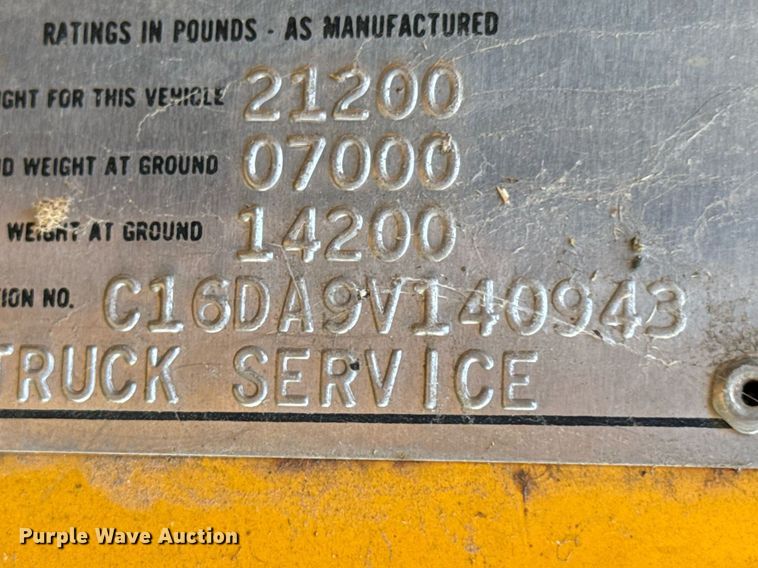 image for item DU9650 1979 Chevrolet C60 dump flatbed truck